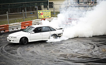 让企业更省心的无限轰炸手机号码软件